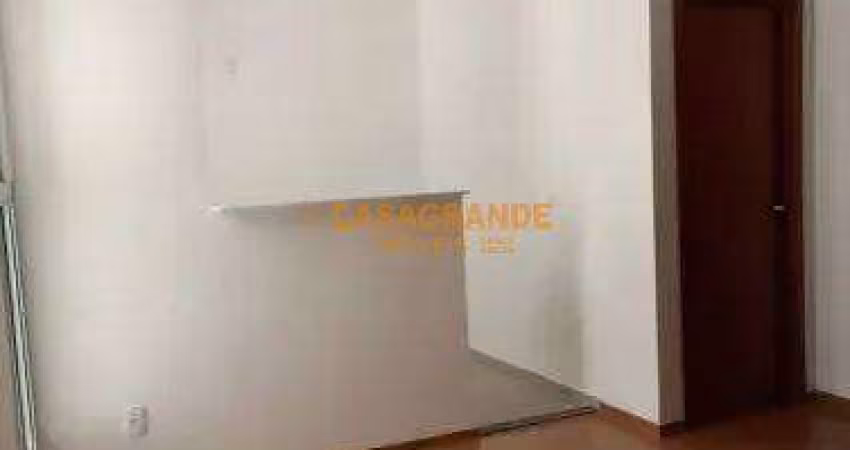Apartamento com 02 quartos, 44mts no Bom Retiro  SJC