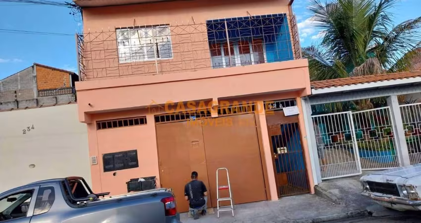Casa com 05 quartos, 295,58m² no São Judas Tadeu