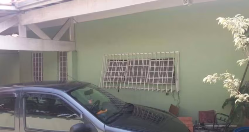 Casa  com 250ms². no Jardim Motorama