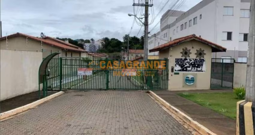 Casa com 02 quartos, 56m² no Jardim São Judas Tadeu SJC