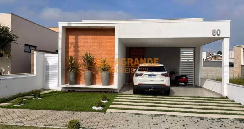 Casa de Condomínio com 3 Quartos à venda, 144m² - Condomínio Bela Vista