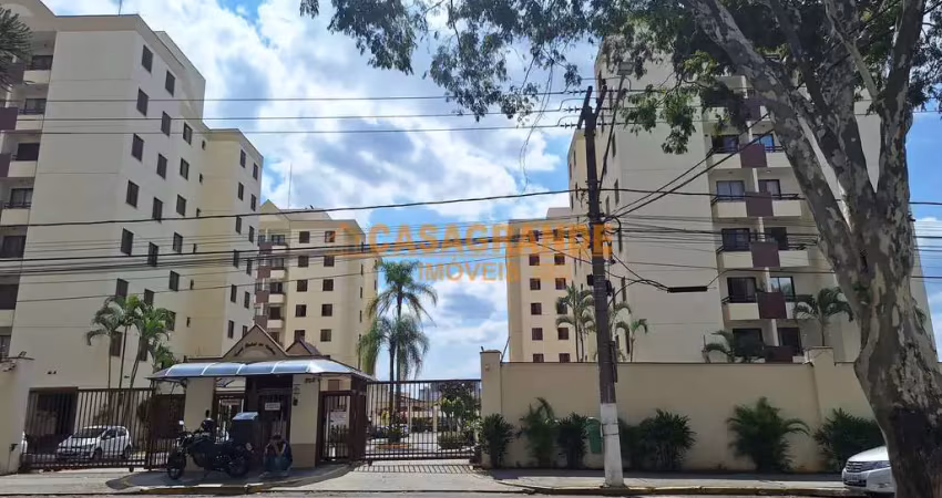 Apartamento 2 dormitórios no Parque Industrial, 62m2 - Todo reformado