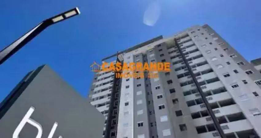 Apartamento com 2 quartos, 50m², vila industrial, condominio blue view