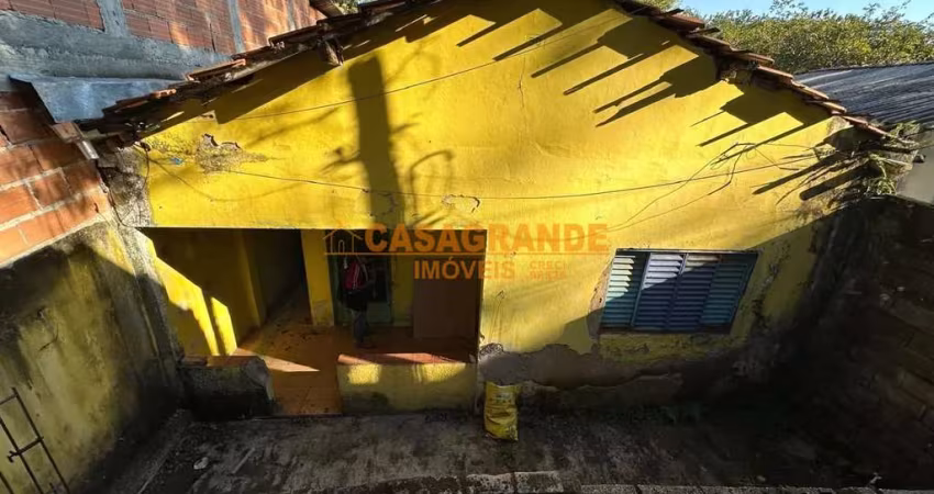 Casa 3 Quartos - Vila Paiva
