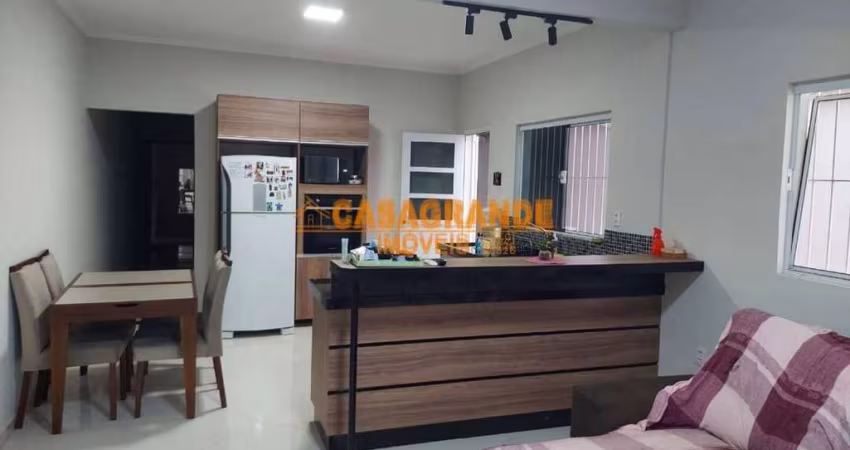Casa com 2 quartos 161 m² no Jardim Majestic