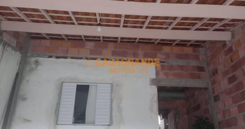 Casa com 3 quartos com 160 metros quadrados no Jardim Cerejeiras