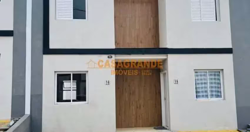Casa com 02 quartos, 56m² no Chácara dos Coqueiros SJC