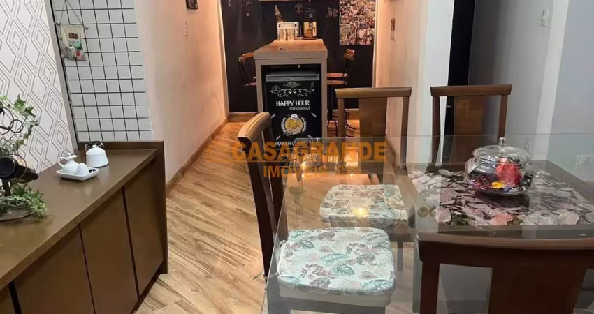 Apartamento com 03 quartos, 112m² no Jardim São Dimas  SJC