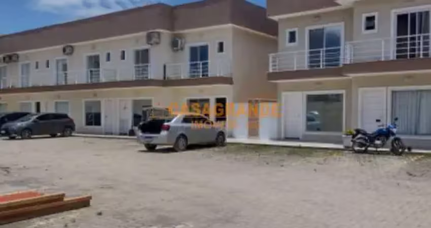 Casa com 02 quartos, 76,60m² no Balneário Gardem Mar-Caraguatatuba