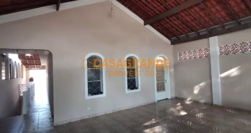 Casa 2 Quartos + Edícula - Jardim Satélite