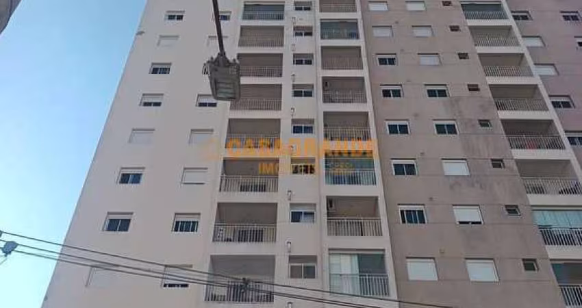 Apartamento a venda com 60m², com 2 dormitórios no Centro de SJCampos