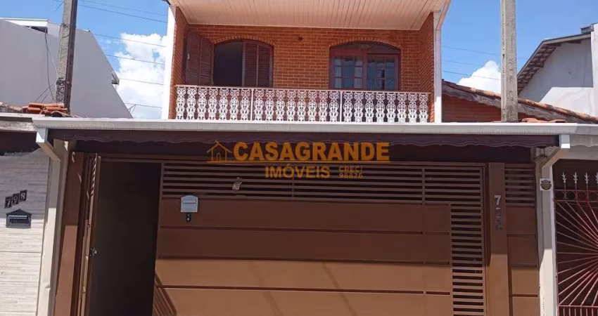 Casa com 03 quartos, 160m² no Jardim Ismênia SJC