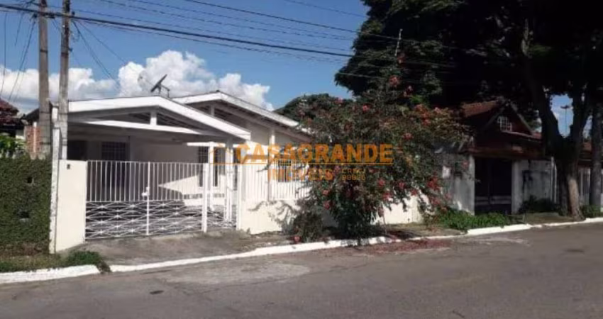 Casa com 4 quartos no Vista Verde