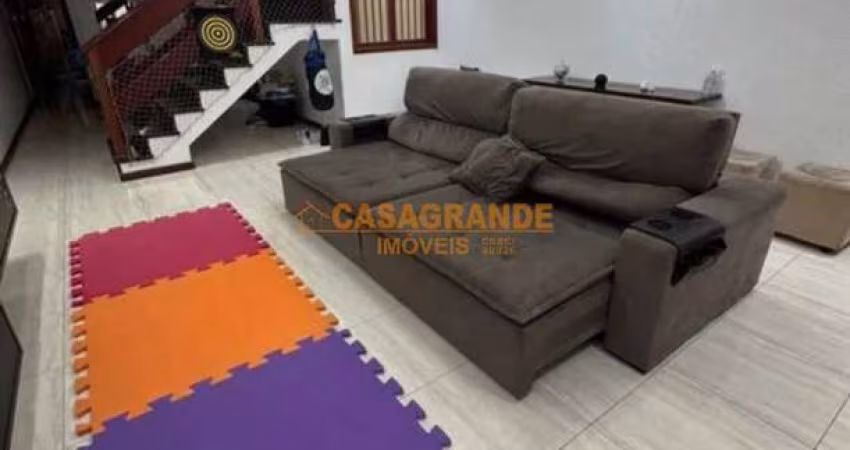 Casa com 3 quartos no Bosque dos Eucaliptos