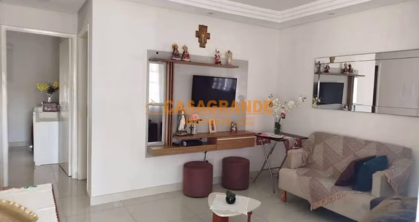 Casa Reformada com 2 quartos à venda, 105m²,  Vista Verde