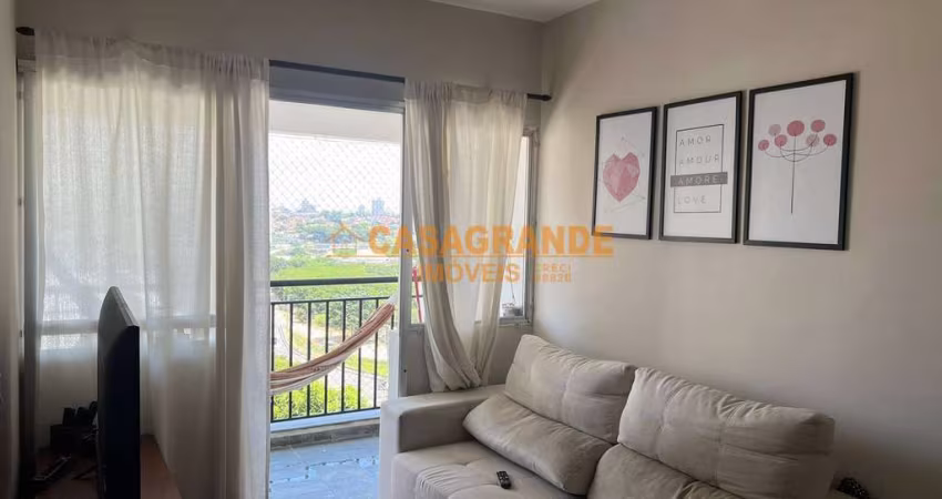 Apartamento com 02 quartos, 60m² no Vila Industrial, SJC