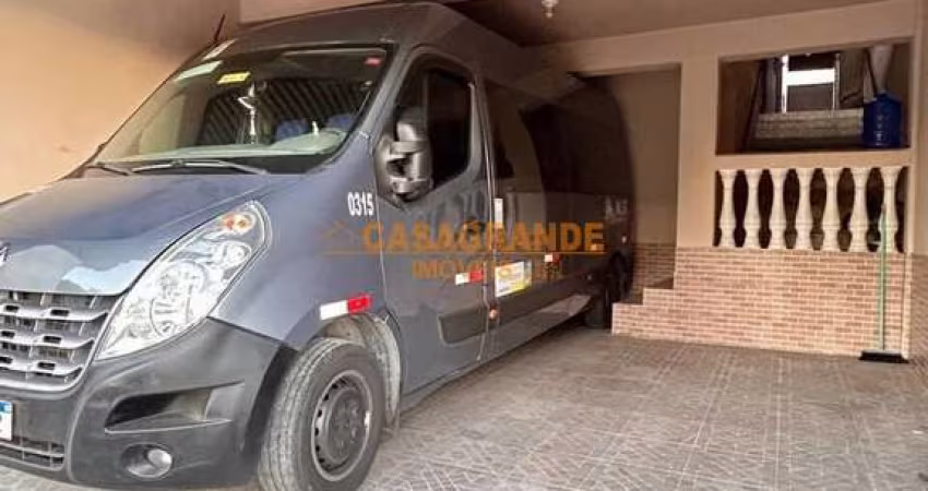 Casa com 03 quartos, 160m² no Jardim Altos de Santana, SJC