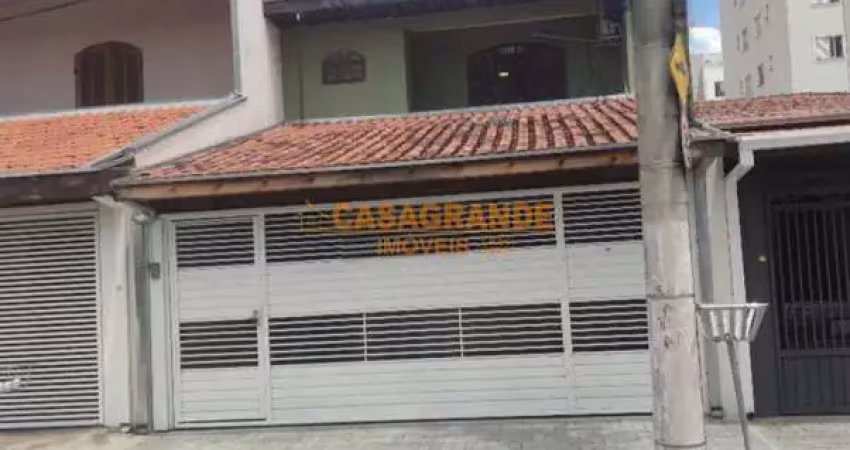 Casa com 4 quartos, à venda , 241 m² - jardim América