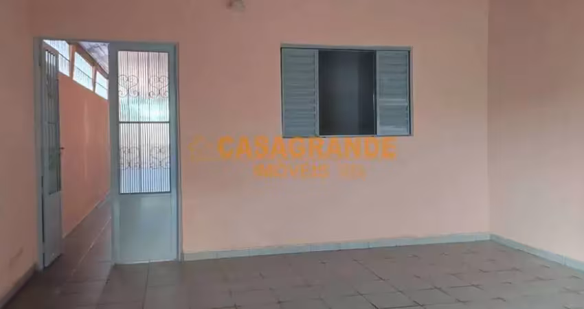 Casa com 02 quartos - jardim castanheira - são josé dos campos