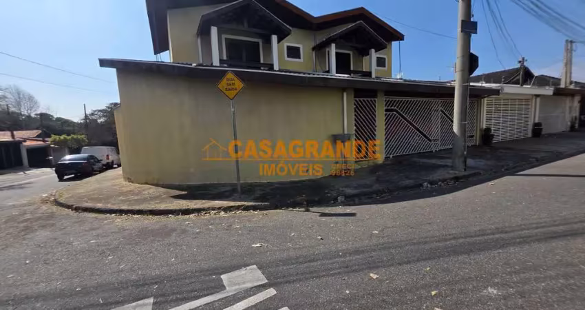 Casa à venda - 4 quartos, 2 suítes, 250m² - bosque dos ipês