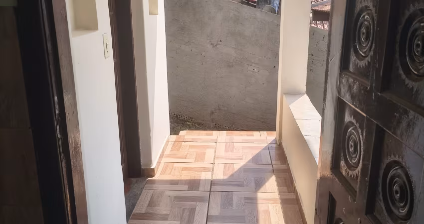Casa com 2 quartos à venda na Rua Campo Largo da Piedade, 250, Pilarzinho, Curitiba