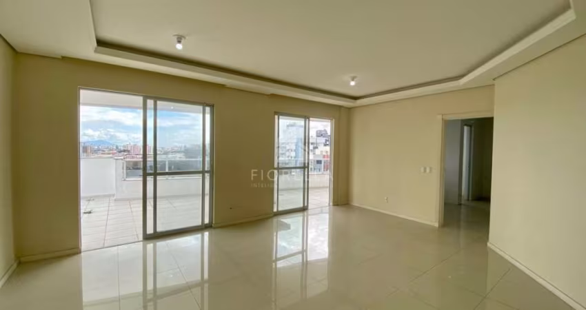Apartamento de 03 dormitórios, sendo 01 suíte e com amplo terraço no bairro Kobrasol - São José / SC