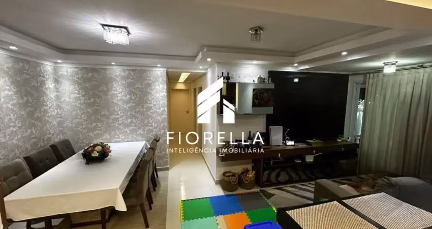 Apartamento à venda com 3 quartos sendo 1 suíte no bairro Passa Vinte/Palhoça-SC.