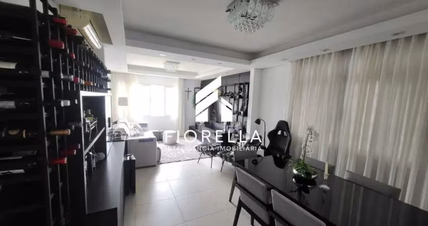 Casa à venda, com 03 dormitórios, sendo 01 suíte, 140m² - Capoeiras/Florianópolis-SC.
