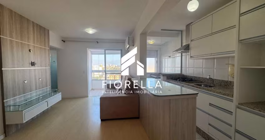 Excelente apartamento 02 dormitórios, sendo 01 suíte no bairro Ipiranga - São José/SC
