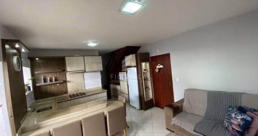 Apartamento Duplex com 02 dormitórios 01 suíte no bairro Universitário em Biguaçu/SC