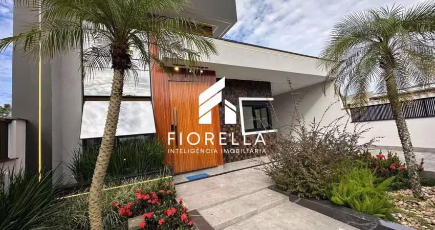 Casa de 03 dormitórios sendo 01 suíte, com um fino acabamento em são josé - sc