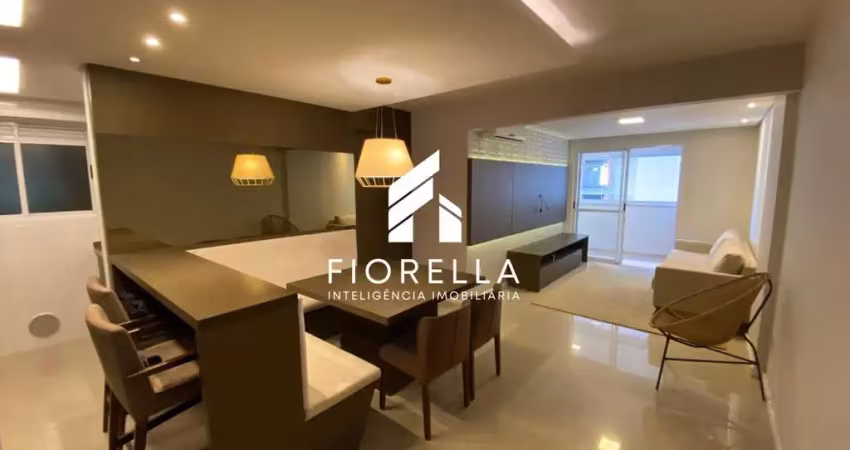 Apartamento 02 dormitórios sendo 01 suíte, mobiliado, no bairro campinas - são josé / sc