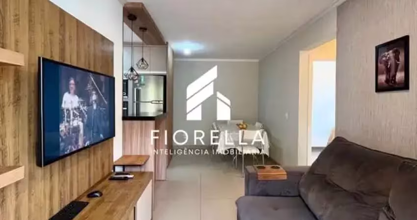 Apartamento 2 dormitórios com 2 vagas de garagens no bairro ipiranga - são josé/sc