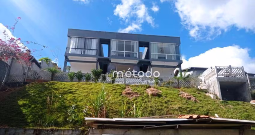Casa com 3 dormitórios à venda, 600 m² por R$ 1.500.000,00 - Ponte Alta - Guararema/SP