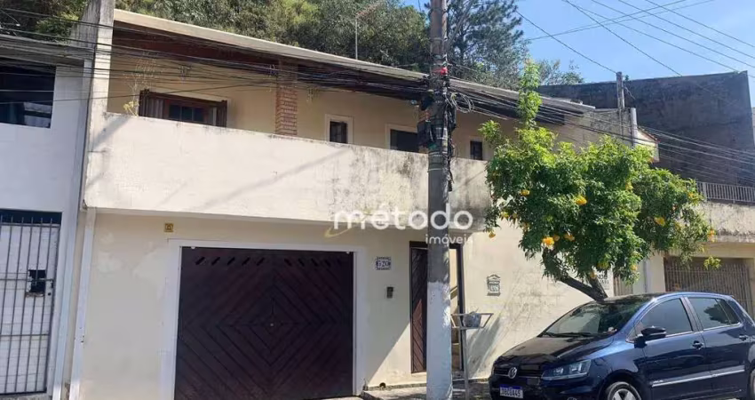 Casa com 2 dormitórios à venda, 130 m² por R$ 580.000,00 - Centro - Guararema/SP