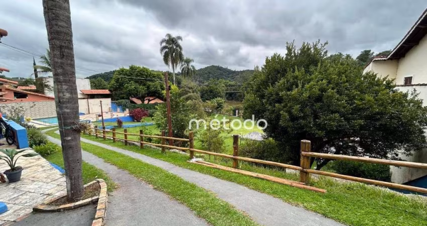 Chácara com 3 dormitórios à venda, 2210 m² por R$ 2.220.000,00 - Centro - Guararema/SP