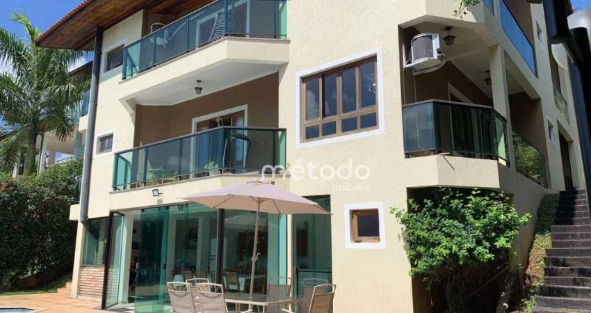 Casa com 5 dormitórios à venda, 460 m² por R$ 2.300.000 - Condomínio Residencial Alpes de Guararema - Guararema/SP