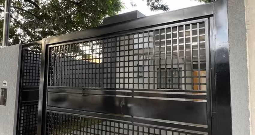 Casa com suite no Jardim Champagnat