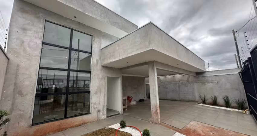 Casa com 3 quartos à venda na Rua 47.082, Jardim Barcelona, Maringá