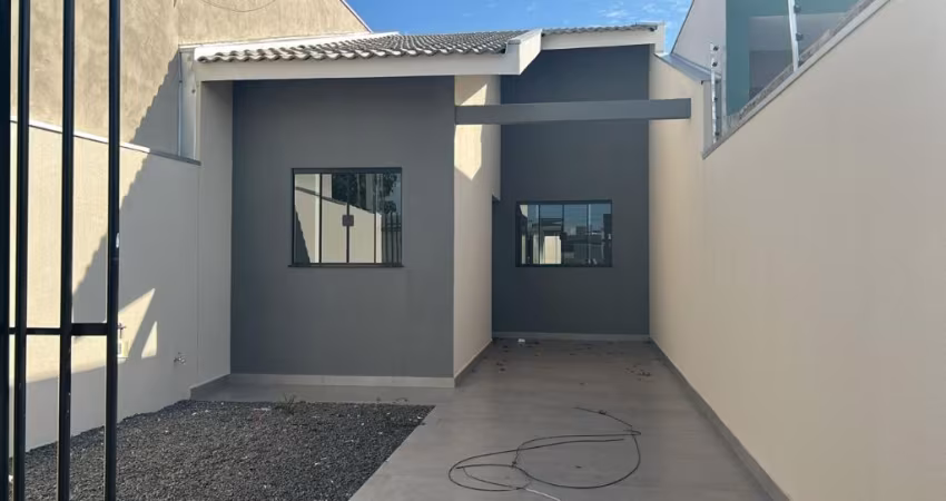 Casa no Jardim Naçoes com 3 quartos