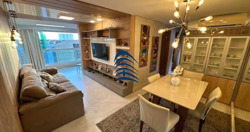 Belíssima Cobertura duplex em Lauro de Freitas - Fino Acabamento - 3/4 sendo 2 suítes - 206m² - 2 vagas cobertas - Energia solar - Piscina privativa e área gourme