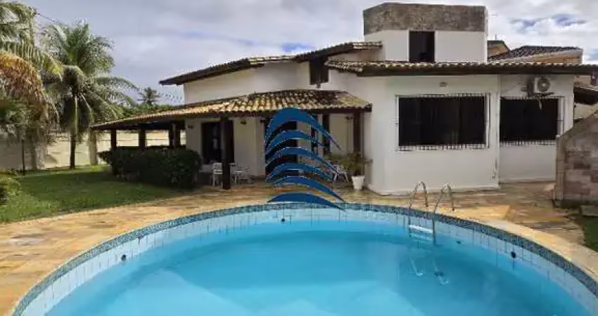 Vendo excelente Casa térrea solta de 04 quartos com mezanino em Vilas do atlântico Rua praia de São Conrado,