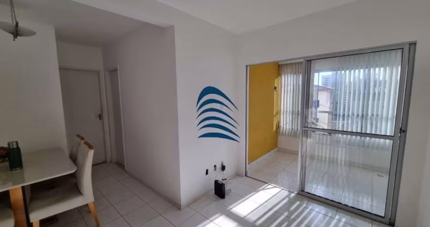 Apartamento em Armação, 2/4 sendo uma suíte no Edf Mares de Alah, 02 banheiros, 01 vaga de garagem.  Estrutura completa (pisicina, churrasqueira e sal