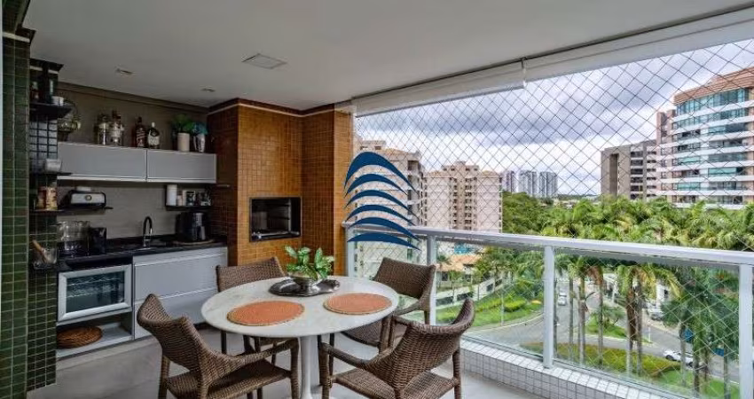 Forest Ville - Alphaville I, apartamento com 3 suítes, sendo a Master com closet, sala ampla, lavabo, varanda gourmet com churrasqueira a carvão.