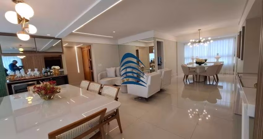 Apartamento a venda no Condomínio Mansão Rafaelo Sanzio com 151,56m² composto de 4/4, sendo 03 suítes e 01 gabinete, nascente