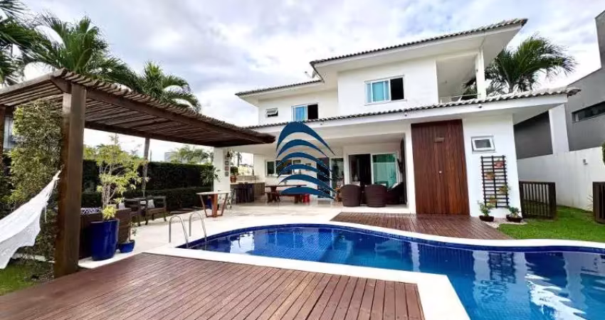 Casa em condomínio fechado com 4 quartos à venda na Rua Guarajuba, Alphaville (Abrantes), Camaçari