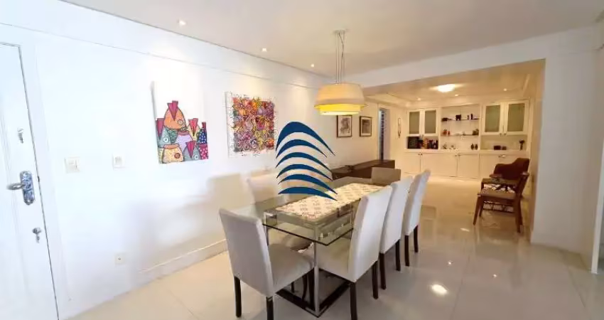 Palácio itaigara apartamento de 4 suítes, transformado em 3 suítes, sendo a master com 2 closet e dois sanitários, sala em dois ambientes