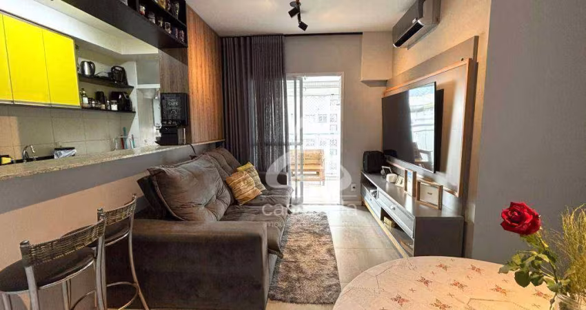 Apartamento com 2 dormitórios à venda, 64 m² por R$ 810.000,00 - Pompéia - Santos/SP