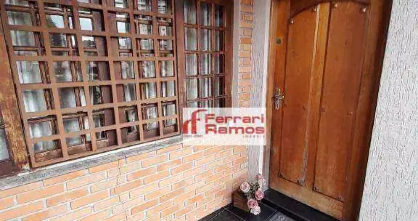 Sobrado com 3 dormitórios à venda, 236 m² por R$ 750.000,00 - Ponte Grande - Guarulhos/SP