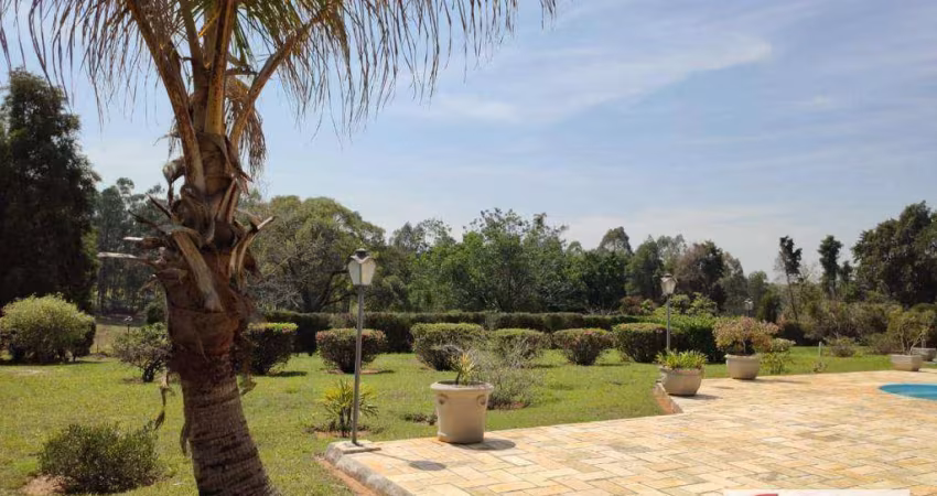 Chácara com 4 dormitórios à venda, 18000 m² por R$ 2.500.000,00 - Perímetro Urbano - Sarapuí/SP